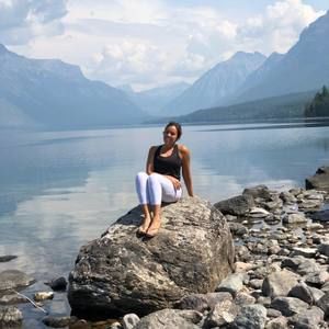 Meet your Posher, Danielle